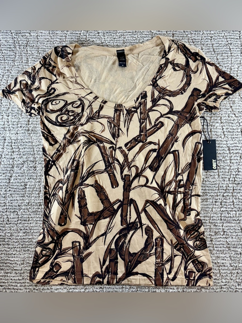 NWT OBEY Women’s Medium‎ Oatmeal Bamboo Garden V-neck Tee